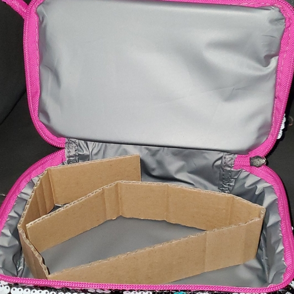 O.M.G. L.O.L surprise! - Picture 3 of 5